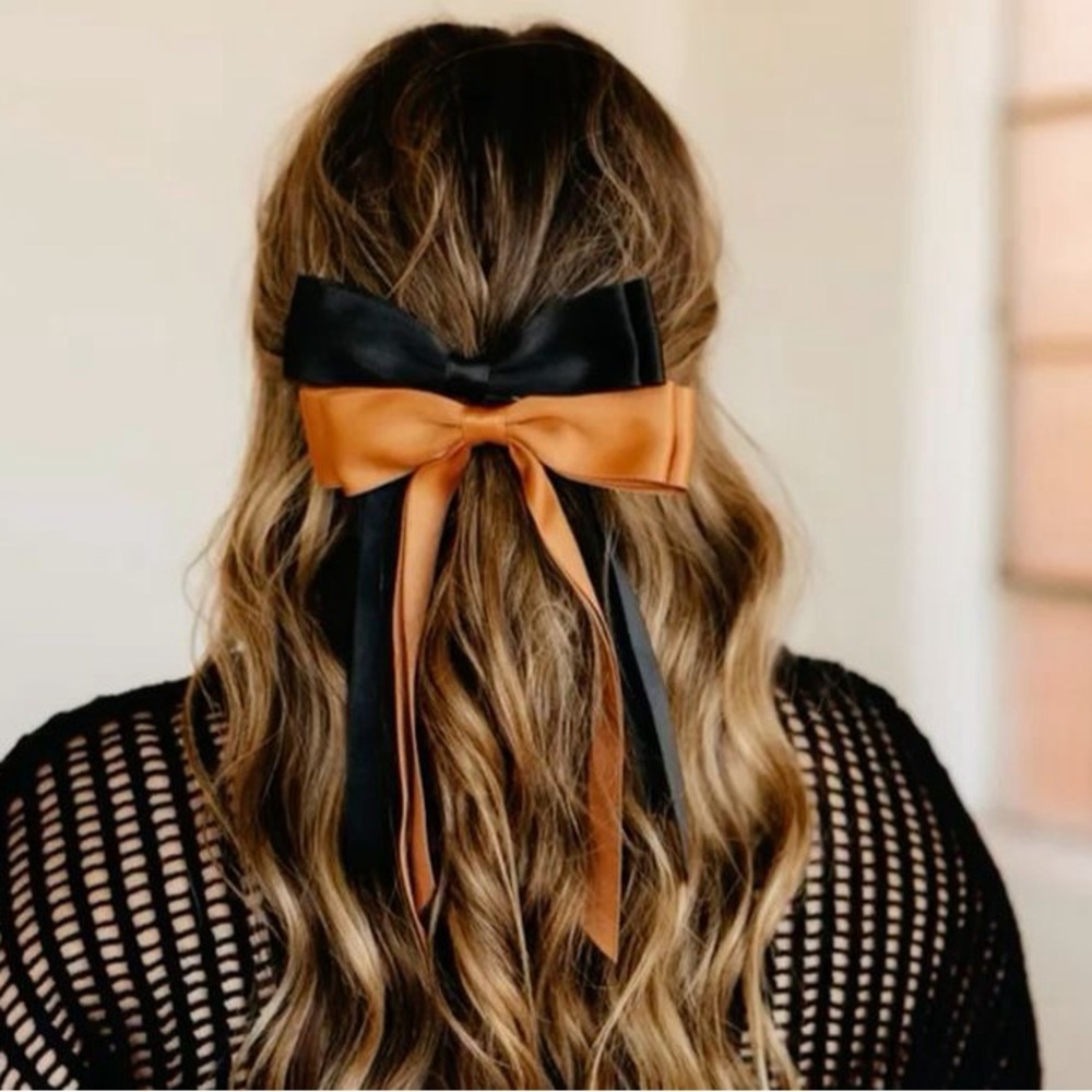 Black hair barette bow